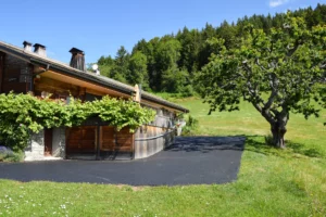 cours en enrobé pour particulier - Aravis Enrobage